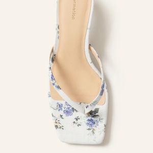 Reformation Simonetta Square Toe Kitten Heel Thong Sandal in Madeline